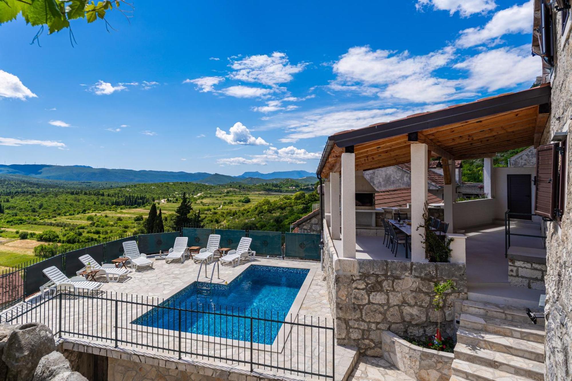 Private Pool Villa - Meditteranean Peace Слано Экстерьер фото